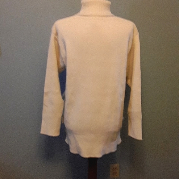 J. Peterman  Ice Skating Sweater - Picture 2 of 4